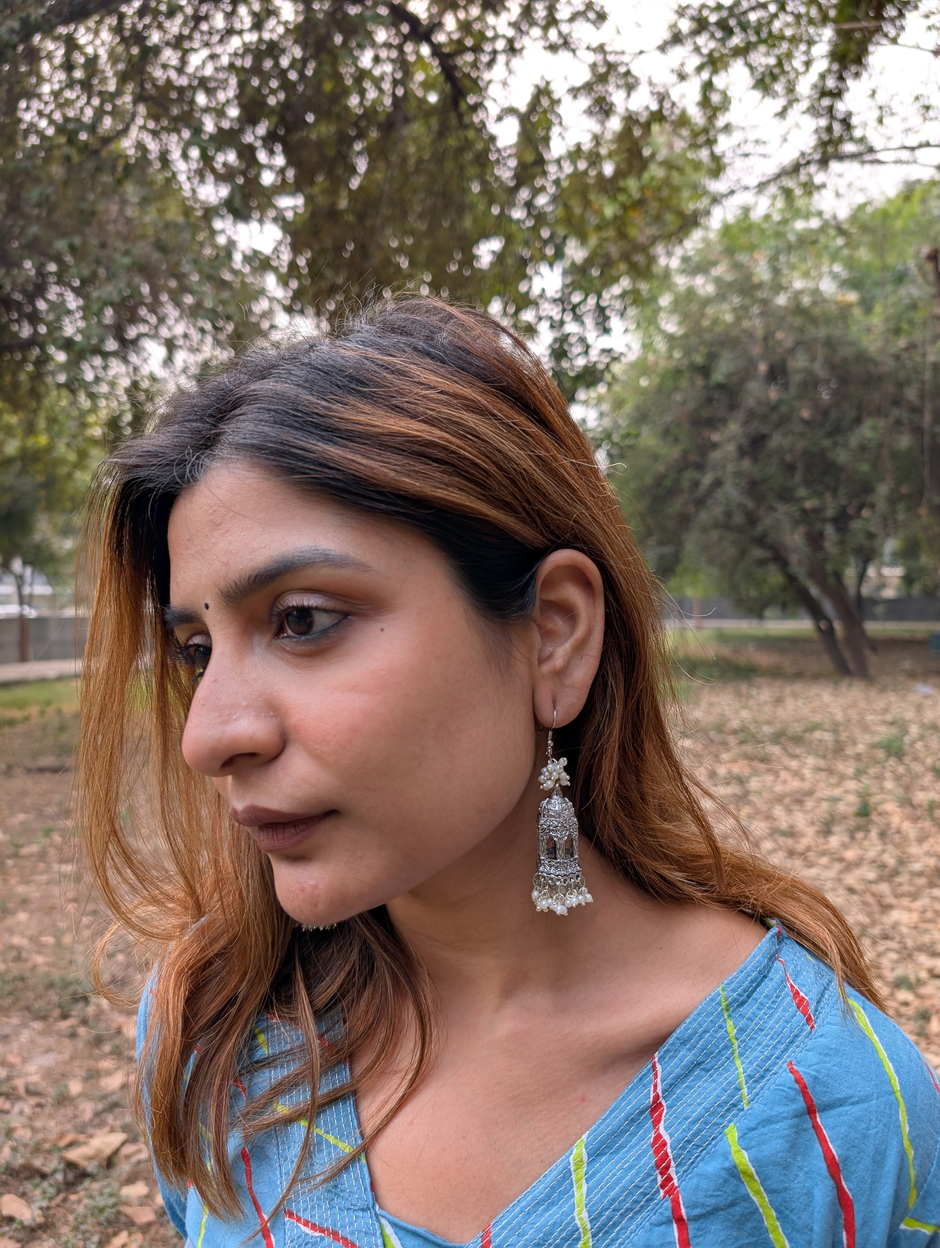 HURERA JHUMKI
