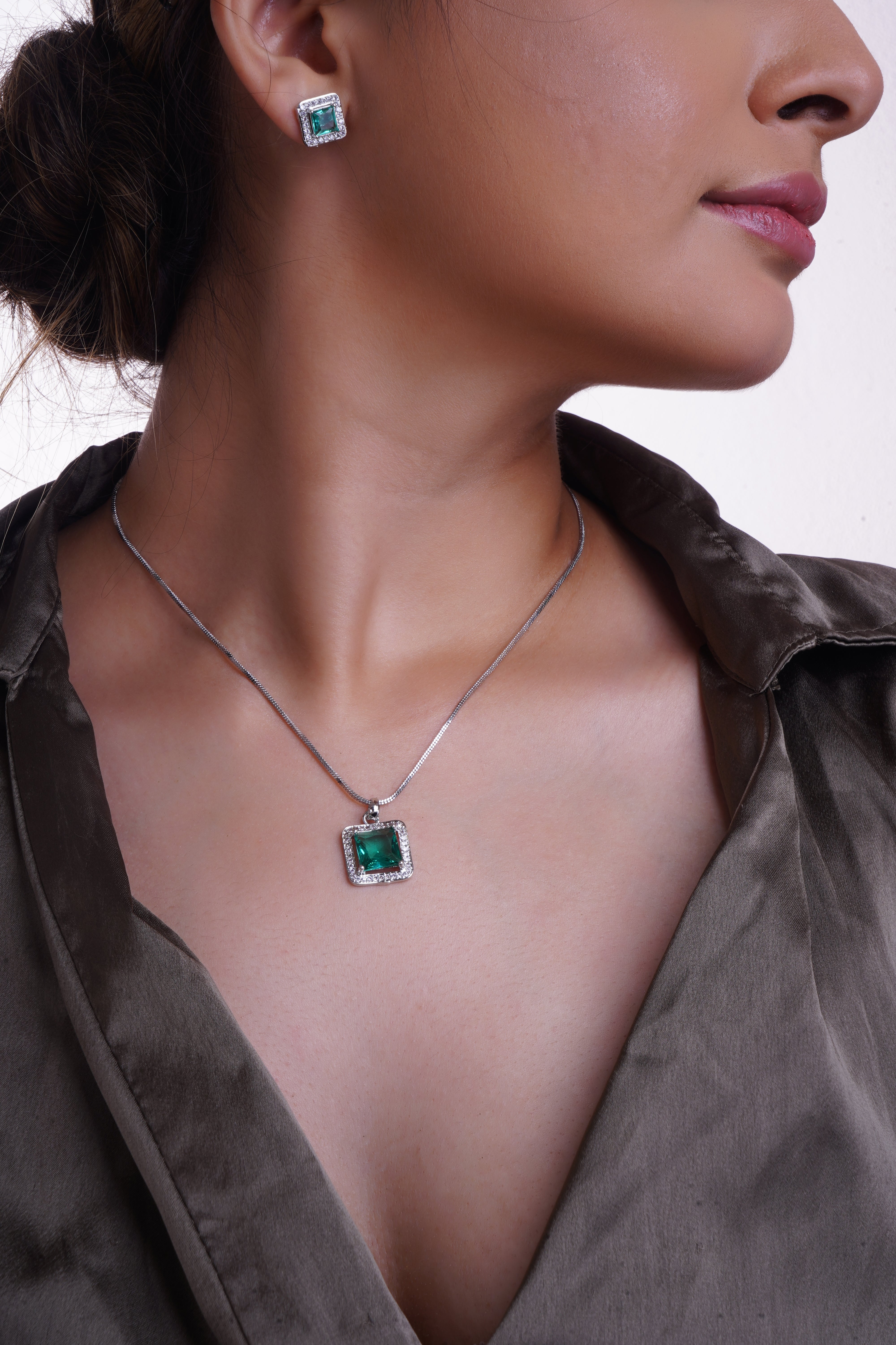 Kaspersky pendant